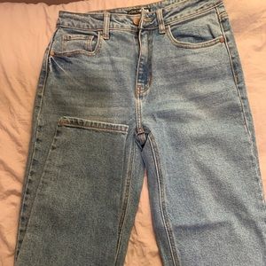 Mom jeans